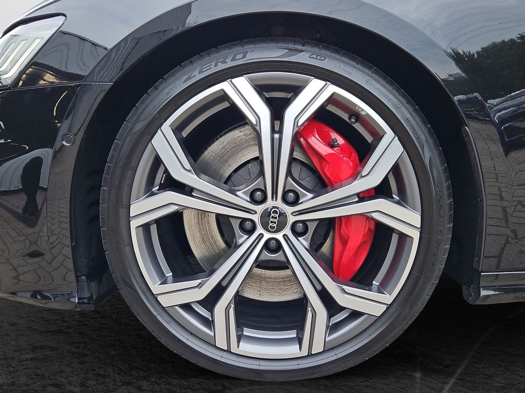 Audi S6 2024 г. Чёрный, пробег 35889 км