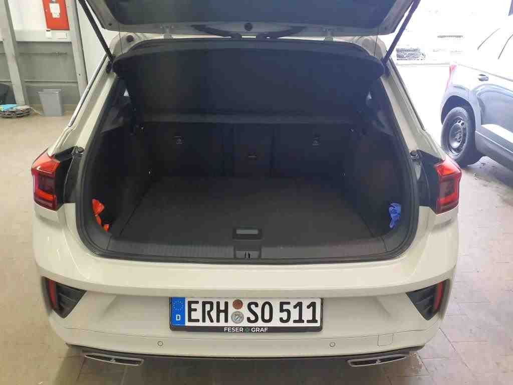 Volkswagen T-Roc 2023 г. Серый, пробег 38200 км