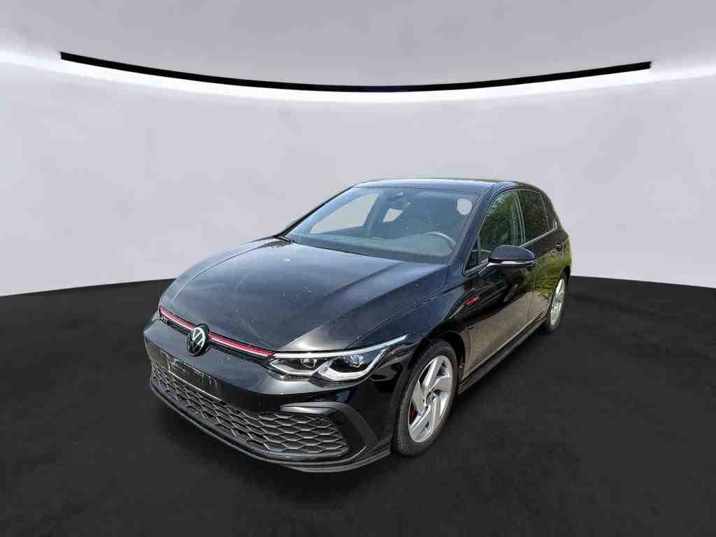 Volkswagen Golf 2024 г. Чёрный, пробег 41300 км