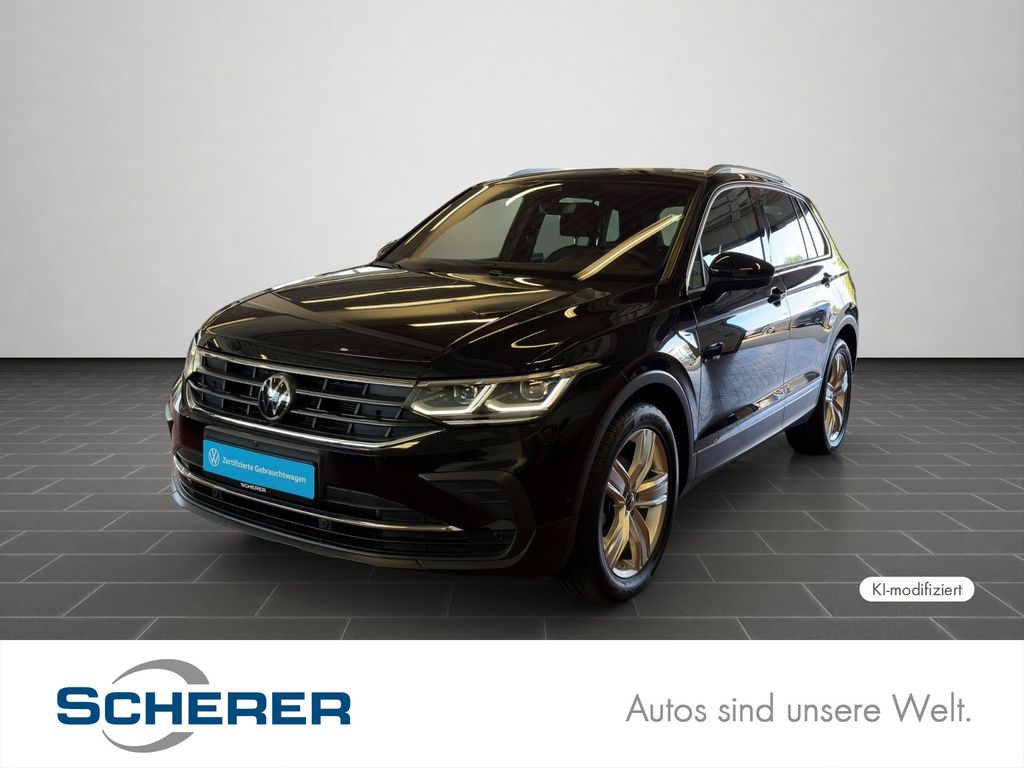 Volkswagen Tiguan 2023 г. Чёрный, пробег 57661 км