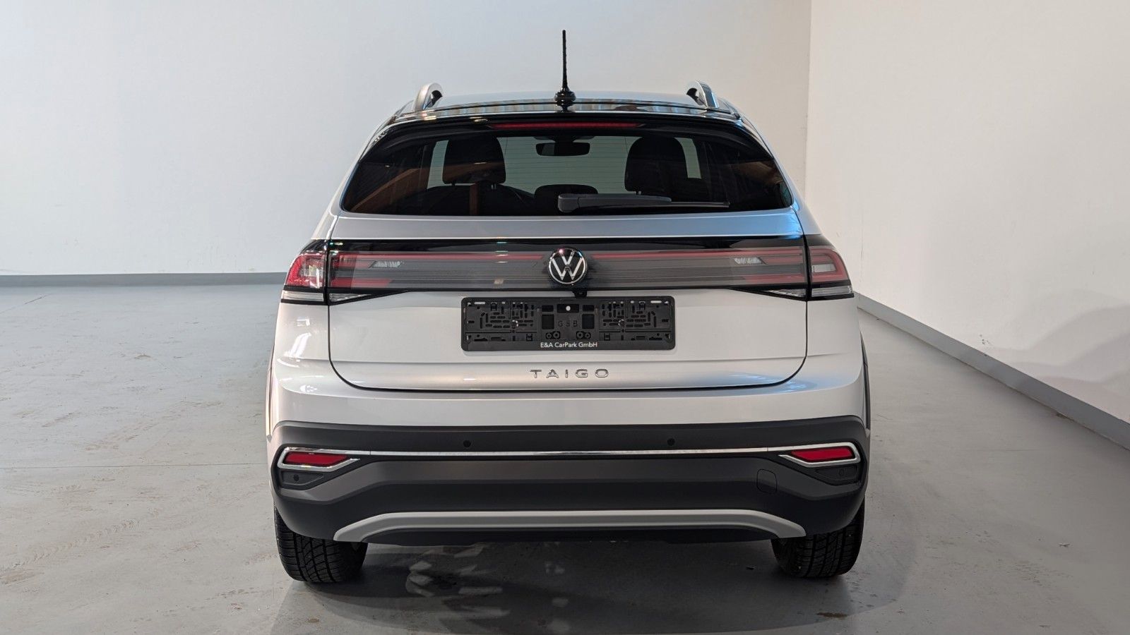 Volkswagen Taigo 2022 г. Серебристый, пробег 20199 км