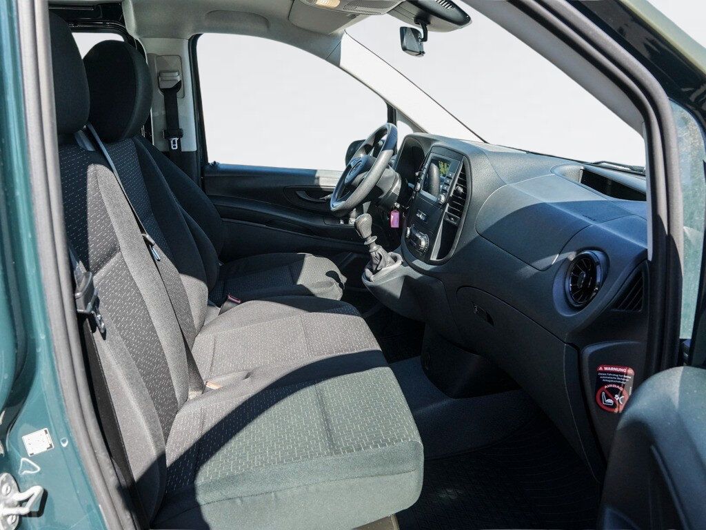 Mercedes-Benz Vito 2022 г. Зелёный, пробег 37559 км