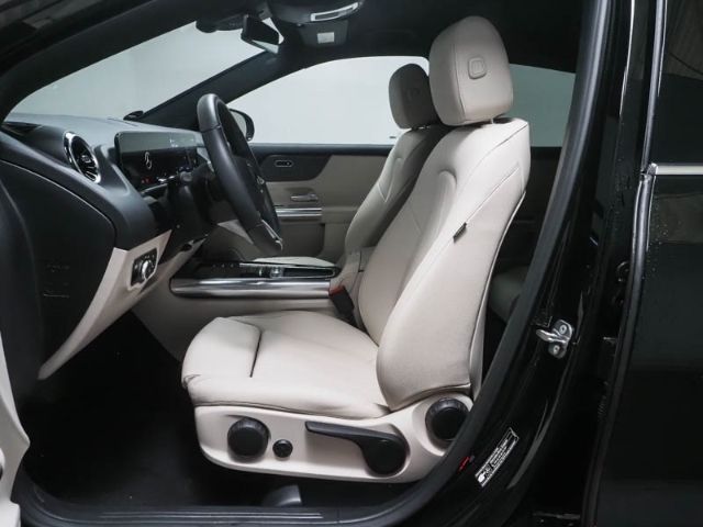 Mercedes-Benz GLA 220 2025 г. Чёрный, пробег 11000 км
