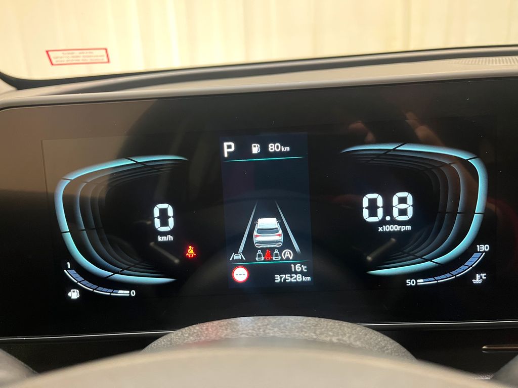 Kia Sportage 2022 г. Серый, пробег 37525 км