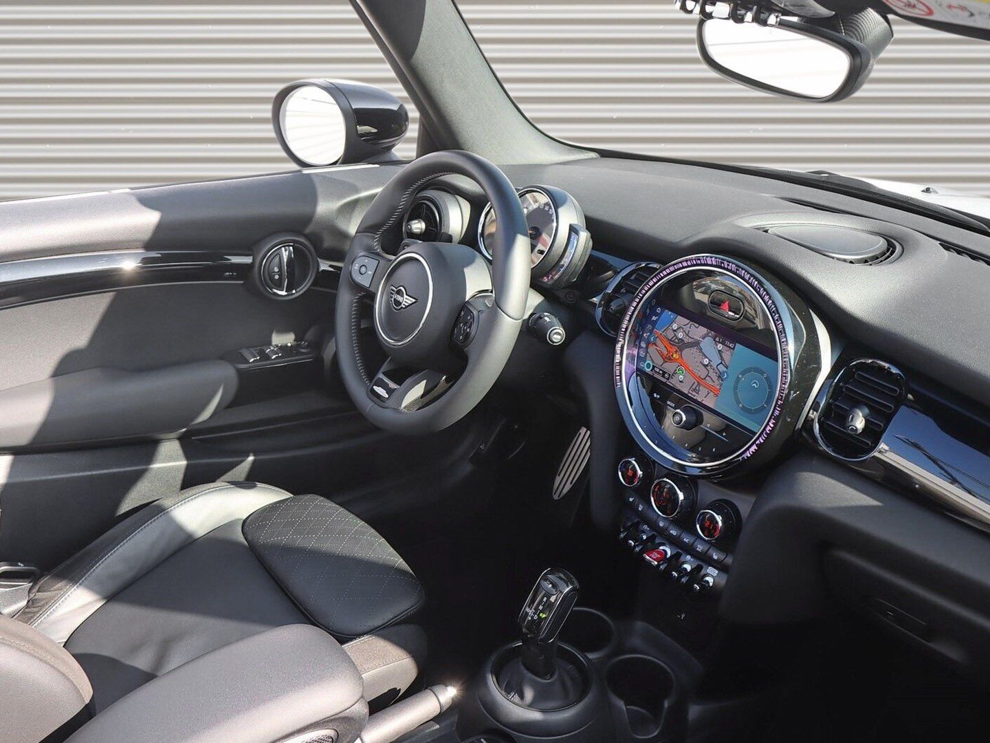 Mini COOPER S CABRIO 2022 г. Серый, пробег 49087 км