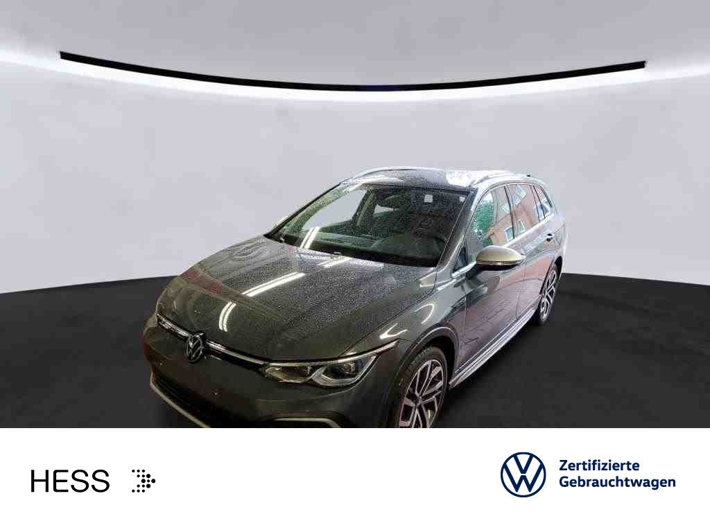 Volkswagen Golf 2024 г. Серый, пробег 32300 км