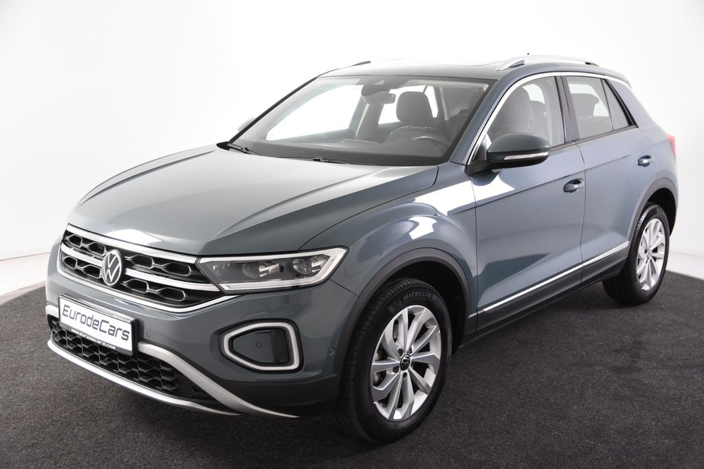 Volkswagen T-Roc 2022 г. Синий, пробег 56000 км