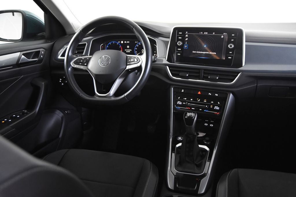 Volkswagen T-Roc 2022 г. Синий, пробег 56000 км