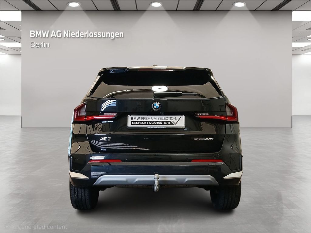BMW X1 2023 г. Чёрный, пробег 50097 км