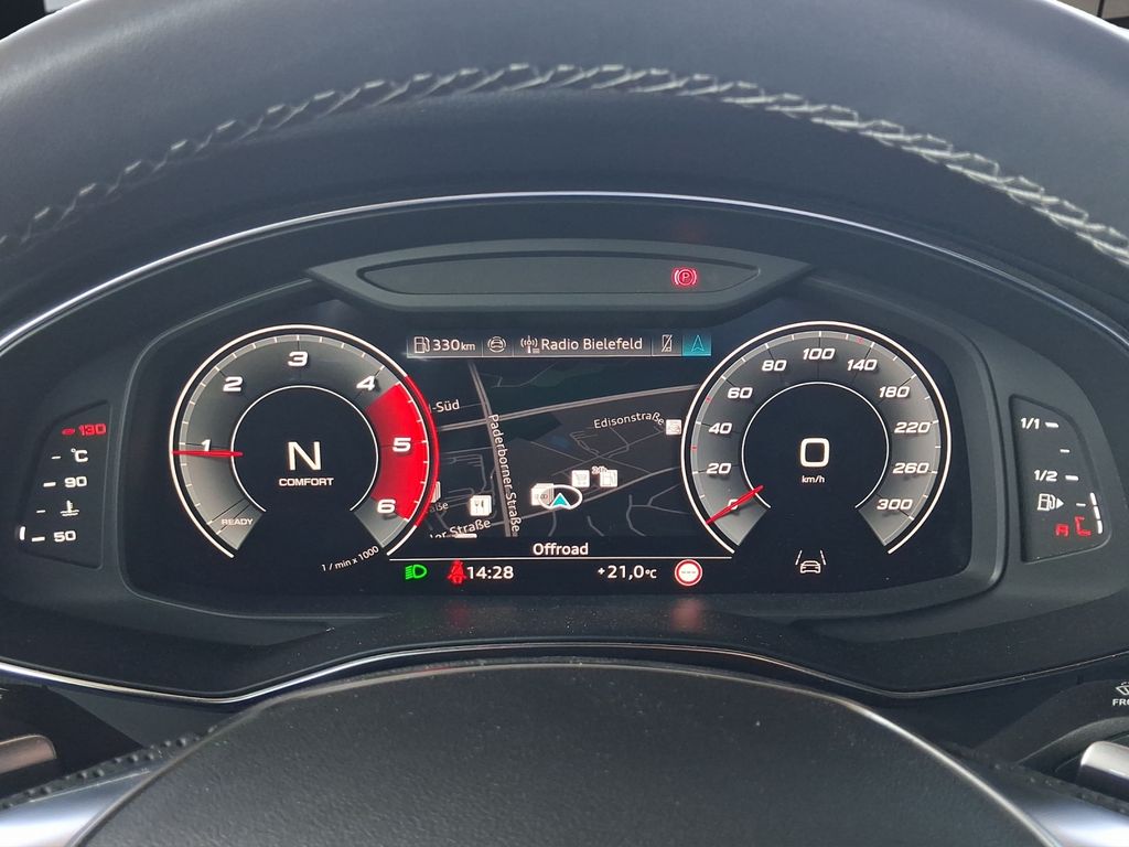 Audi S6 2023 г. Чёрный, пробег 40560 км