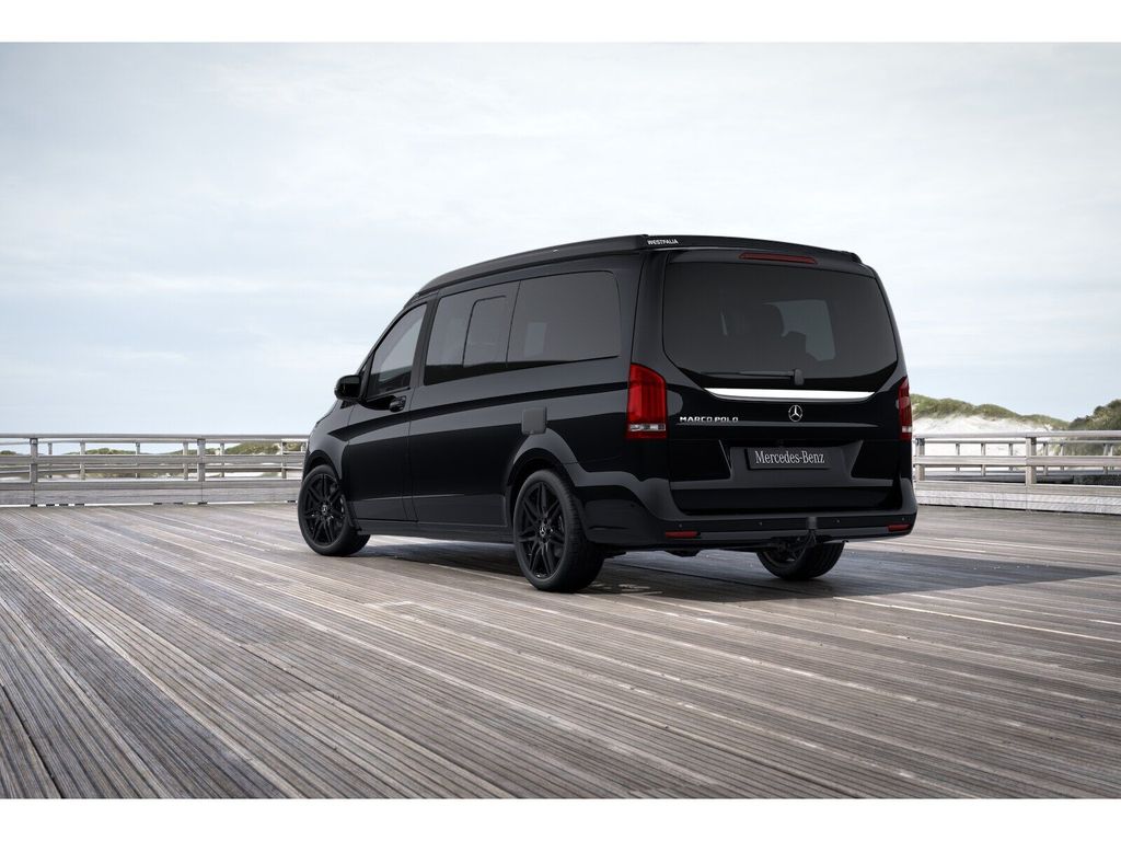 Mercedes-Benz V 300 2023 г. Чёрный, пробег 54498 км