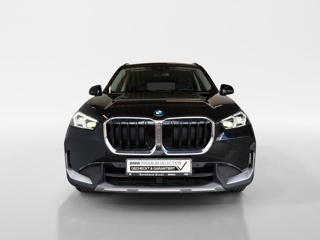 BMW X1 2025 г. Чёрный, пробег 40326 км