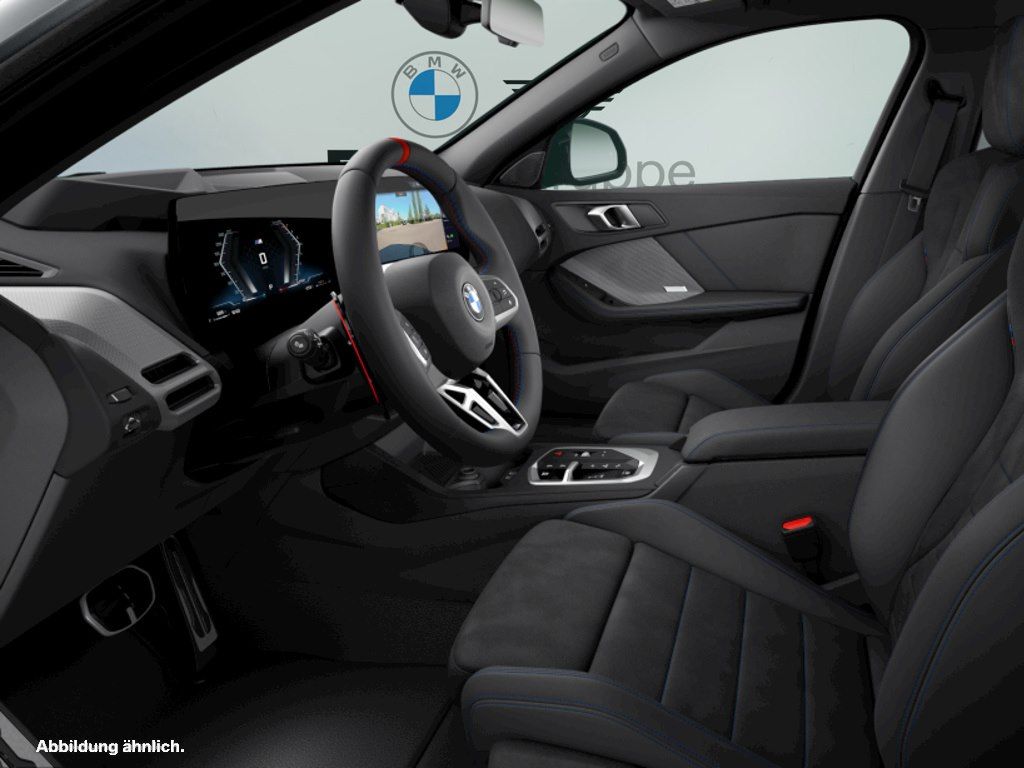 BMW M135 2025 г. Серебристый, пробег 25964 км
