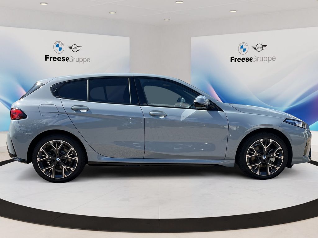 BMW 120 2025 г. Серебристый, пробег 8885 км