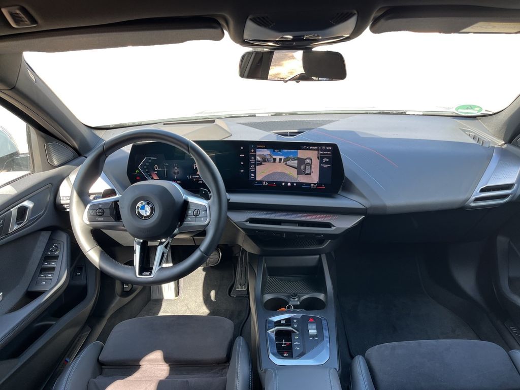 BMW 120 2025 г. Серебристый, пробег 8885 км