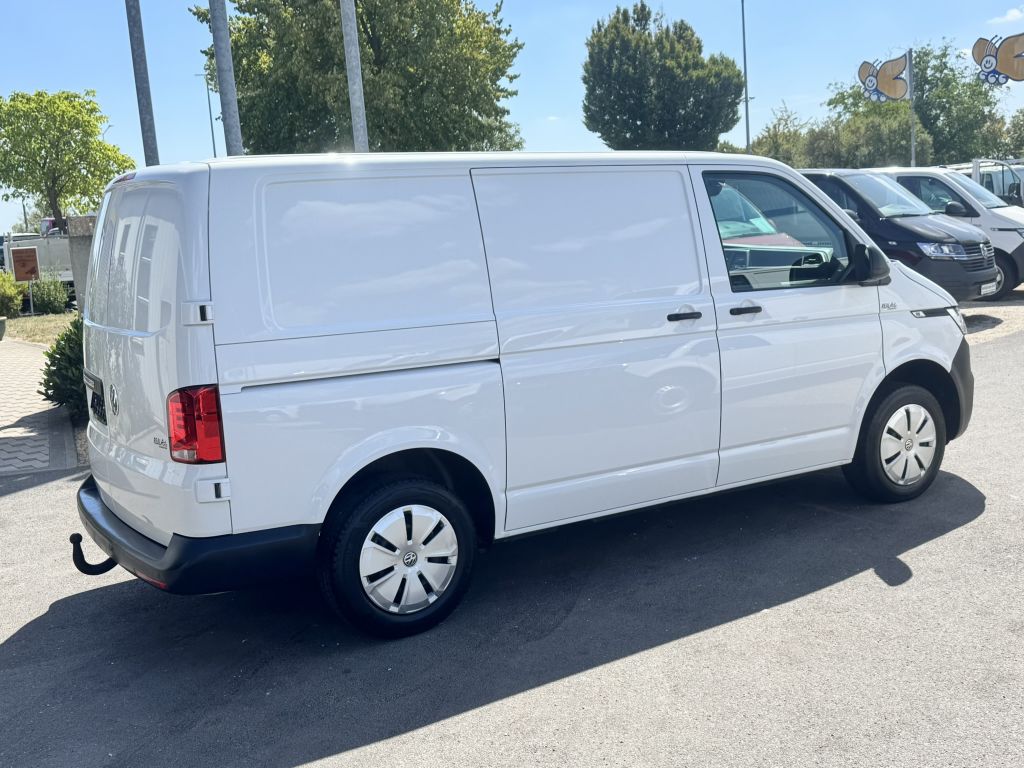 Volkswagen T6 TRANSPORTER 2023 г. Белый, пробег 31000 км