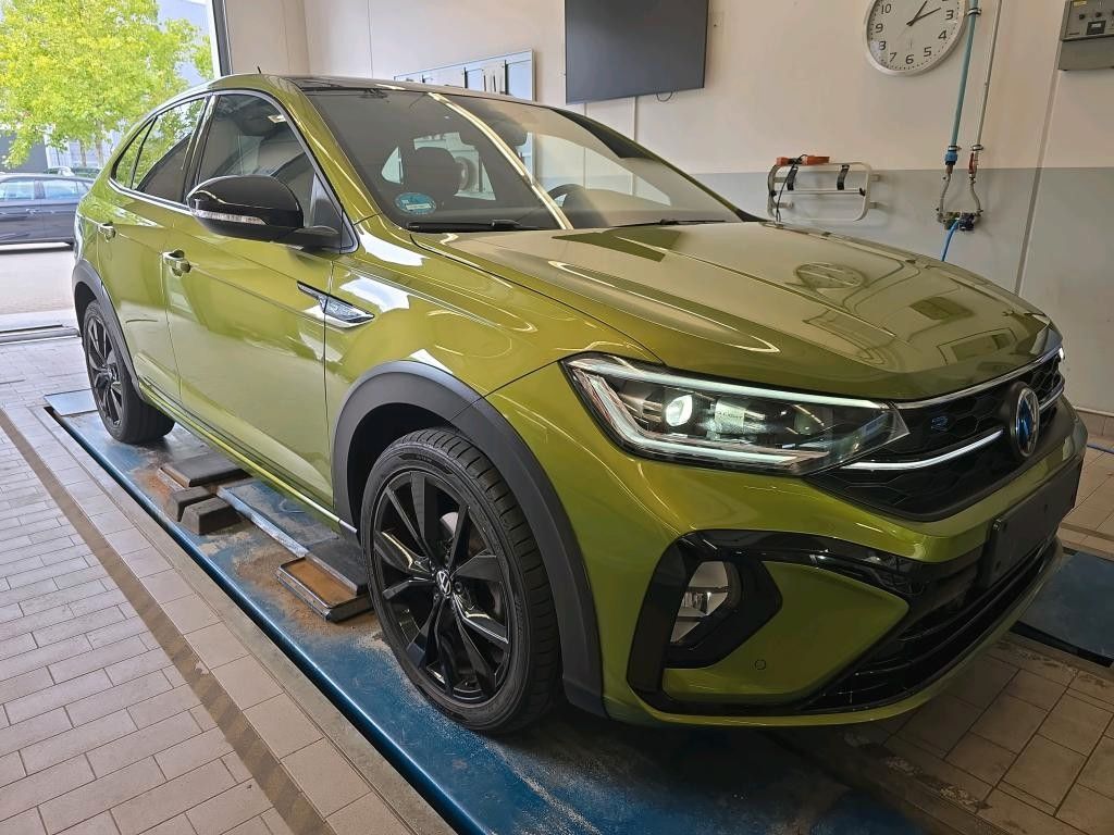 Volkswagen Taigo 2022 г. Зелёный, пробег 37253 км