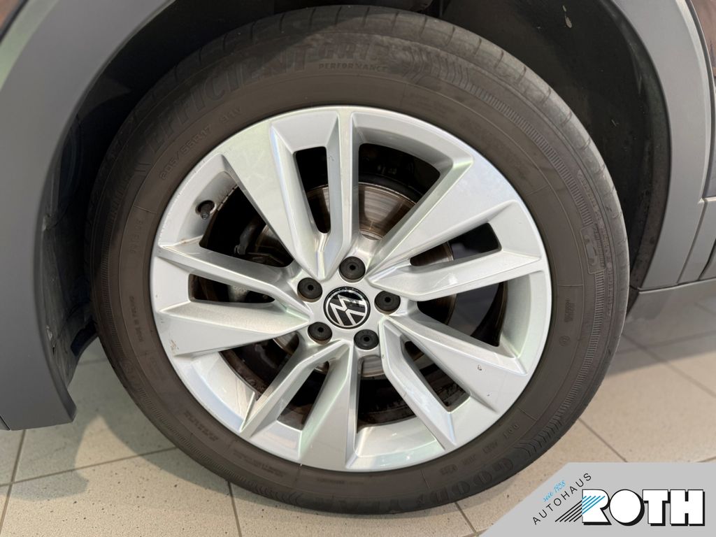 Volkswagen T-Cross 2023 г. Чёрный, пробег 44850 км