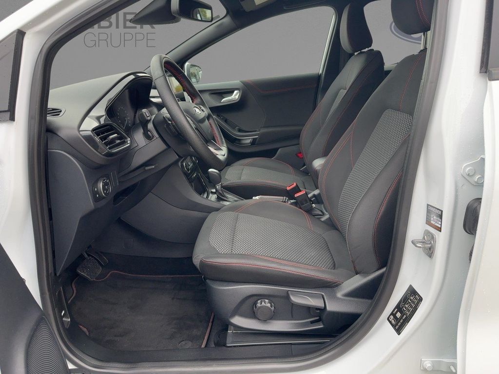 Ford Puma 2022 г. Белый, пробег 53199 км