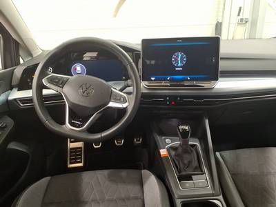 Volkswagen Golf 2026 г. Серый, пробег 22495 км