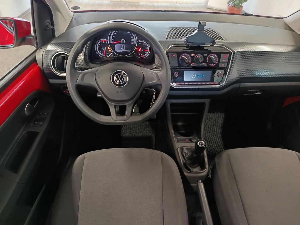 Volkswagen up! 2022 г. Красный, пробег 44597 км