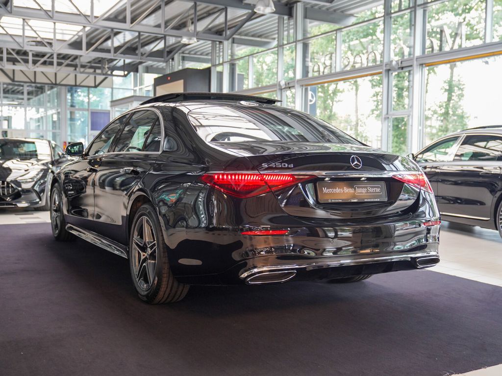 Mercedes-Benz S 450 2025 г. Чёрный, пробег 28552 км