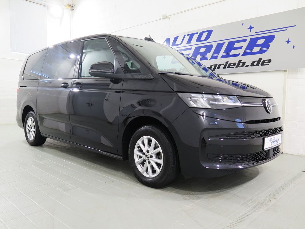 Volkswagen T7 MULTIVAN 2024 г. Чёрный, пробег 44300 км