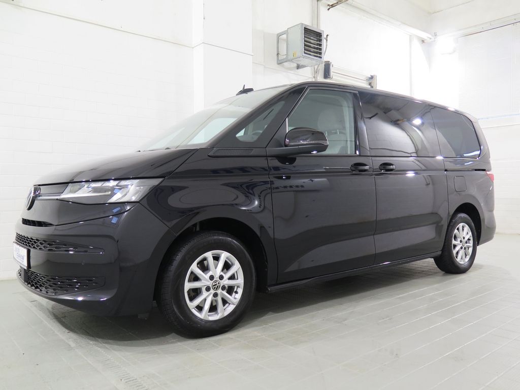 Volkswagen T7 MULTIVAN 2024 г. Чёрный, пробег 44300 км