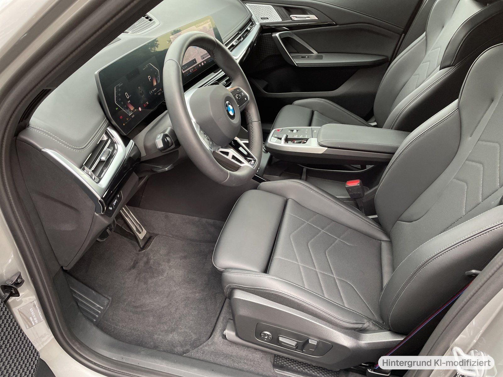 BMW X1 2025 г. Серебристый, пробег 5215 км
