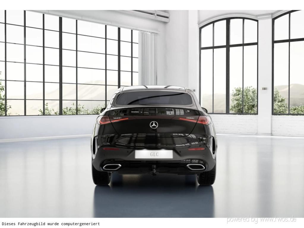 Mercedes-Benz GLC 200 2025 г. Чёрный, пробег 21631 км