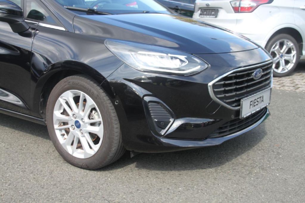 Ford Fiesta 2022 г. Чёрный, пробег 43100 км