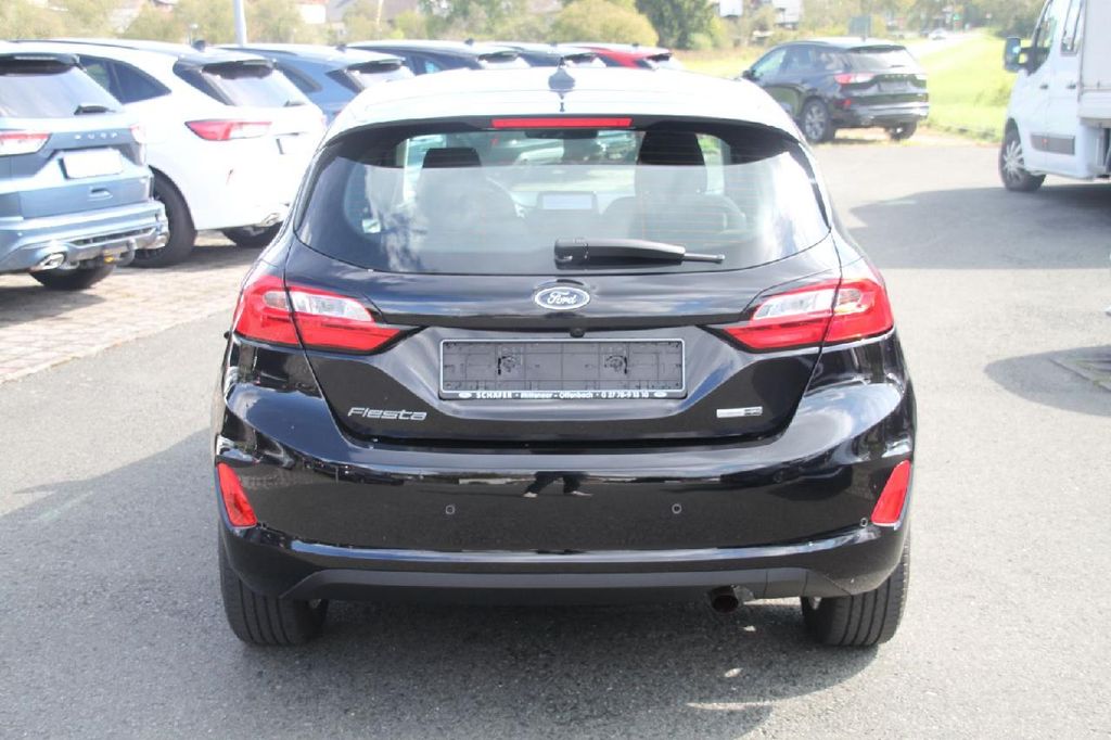Ford Fiesta 2022 г. Чёрный, пробег 43100 км