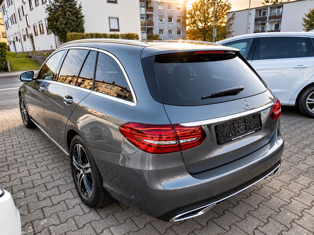 Mercedes-Benz C 220 2021 г. Серый, пробег 49000 км