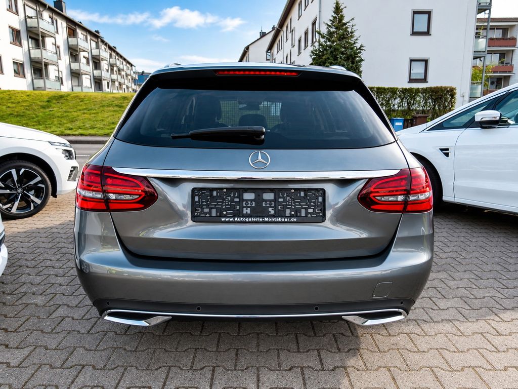 Mercedes-Benz C 220 2021 г. Серый, пробег 49000 км