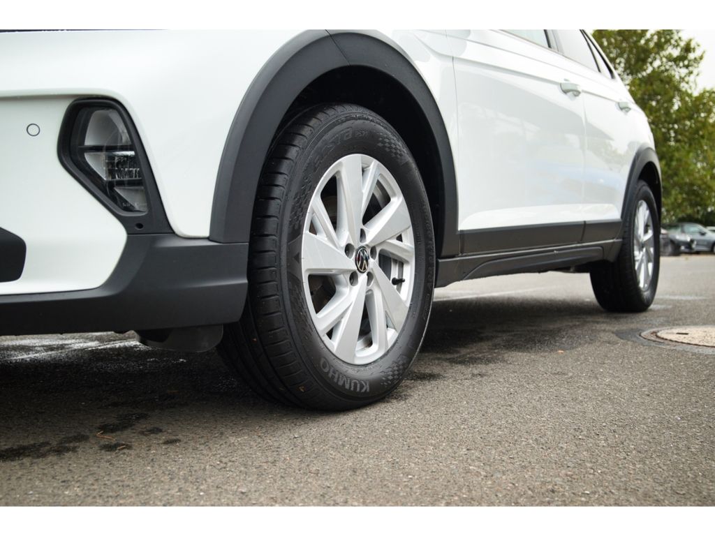 Volkswagen Taigo 2022 г. Белый, пробег 47769 км