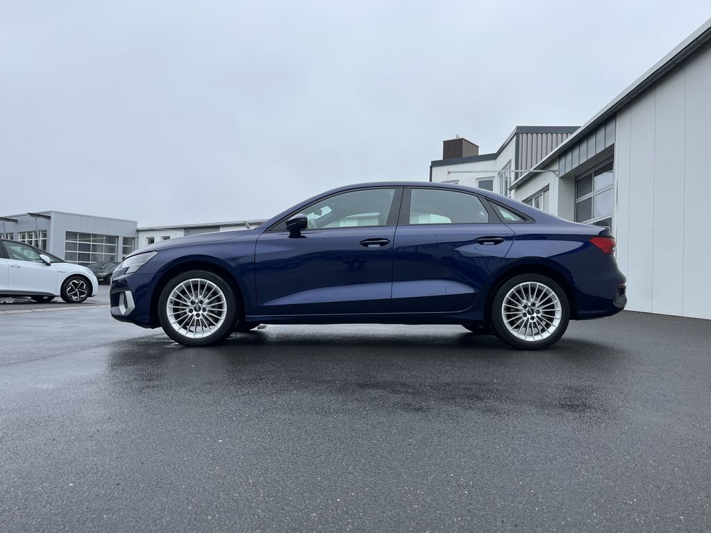 Audi A3 2022 г. Синий, пробег 29987 км