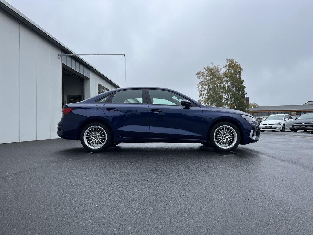Audi A3 2022 г. Синий, пробег 29987 км