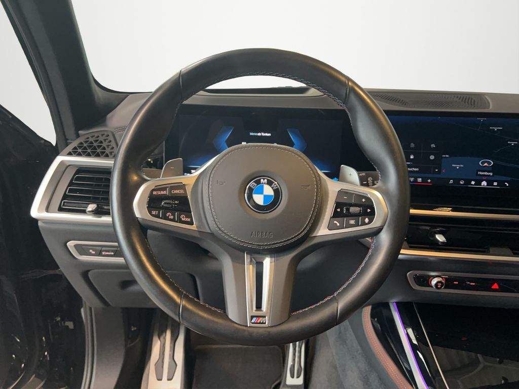BMW X7 2023 г. Чёрный, пробег 38200 км