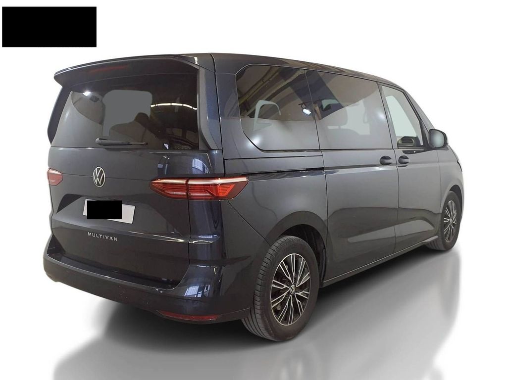 Volkswagen T7 MULTIVAN 2022 г. Синий, пробег 49622 км