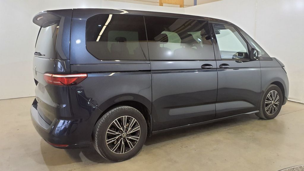 Volkswagen T7 MULTIVAN 2022 г. Синий, пробег 49622 км