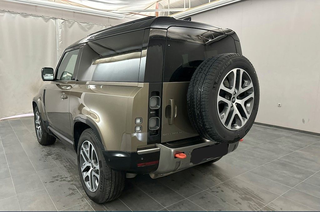 Land Rover Defender 2022 г. Коричневый, пробег 48039 км