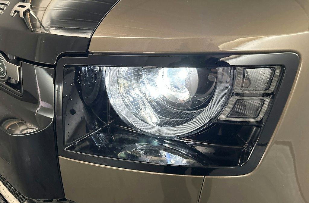 Land Rover Defender 2022 г. Коричневый, пробег 48039 км