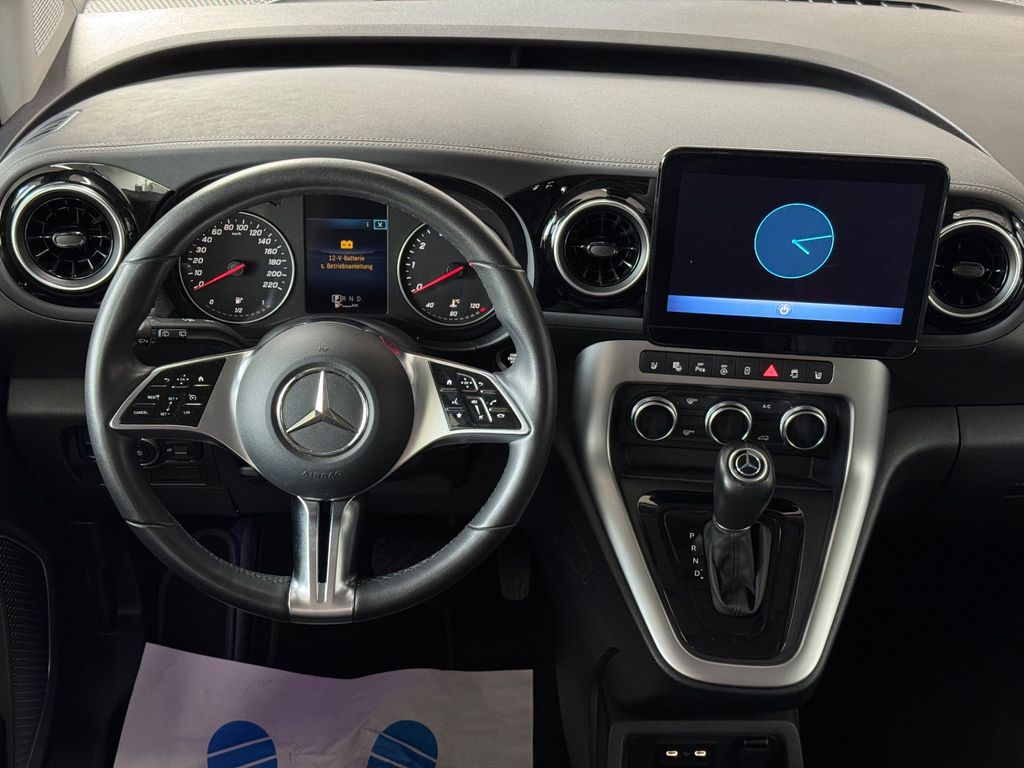 Mercedes-Benz T-CLASS 2025 г. Чёрный, пробег 43964 км