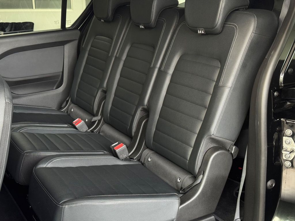 Mercedes-Benz T-CLASS 2025 г. Чёрный, пробег 43964 км