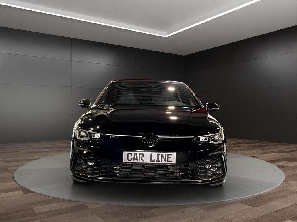 Volkswagen Golf 2024 г. Чёрный, пробег 21650 км