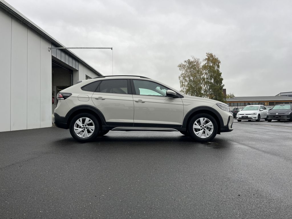 Volkswagen Taigo 2022 г. Серый, пробег 9987 км