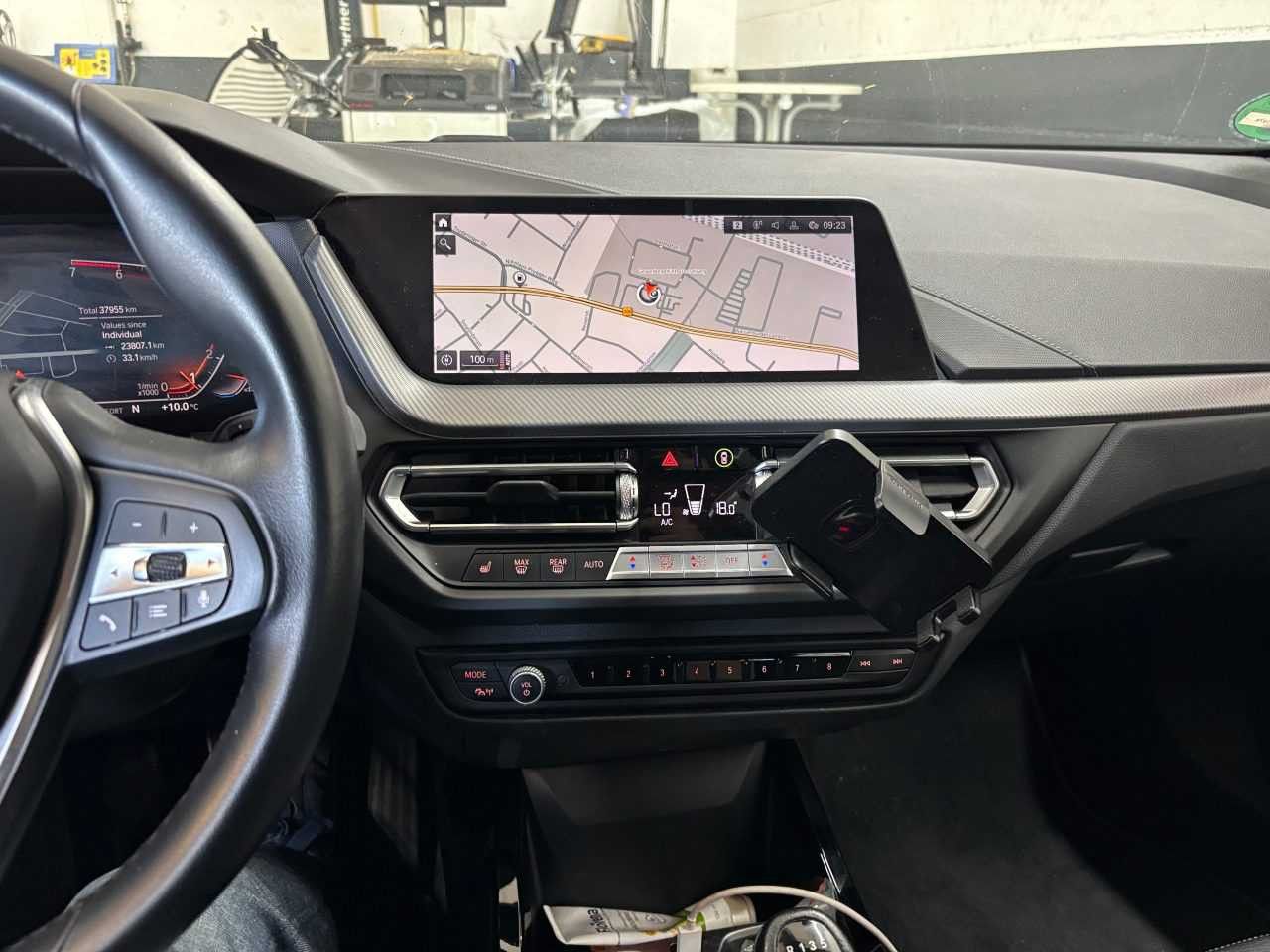 BMW 118 2021 г. Синий, пробег 38200 км