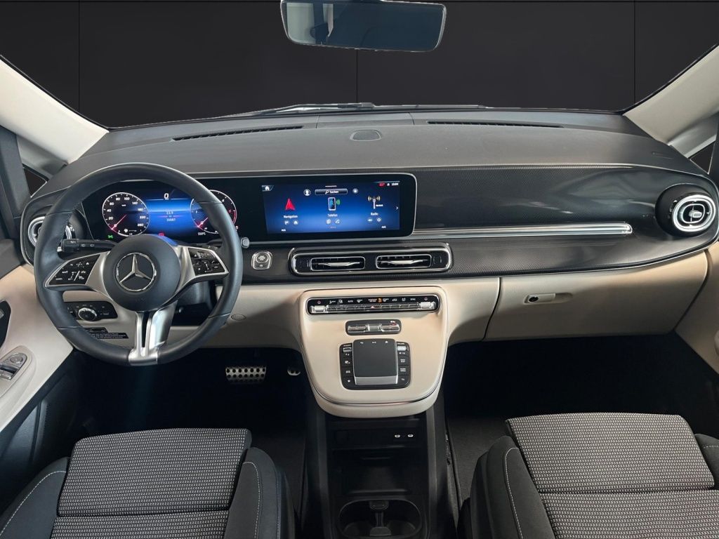 Mercedes-Benz V 220 2025 г. Чёрный, пробег 35863 км