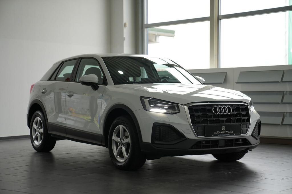Audi Q2 2023 г. Белый, пробег 46700 км