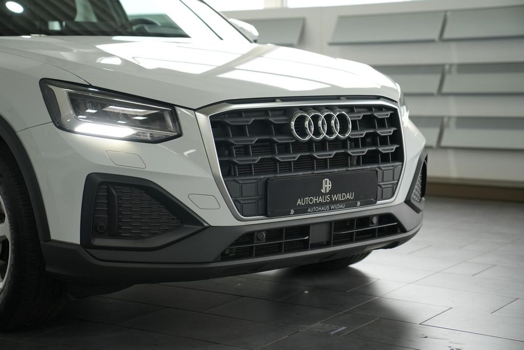 Audi Q2 2023 г. Белый, пробег 46700 км